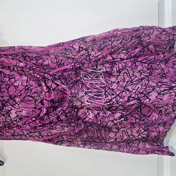 Zumba Fitness Pink and Black Tank Top - Picture 3 of 7